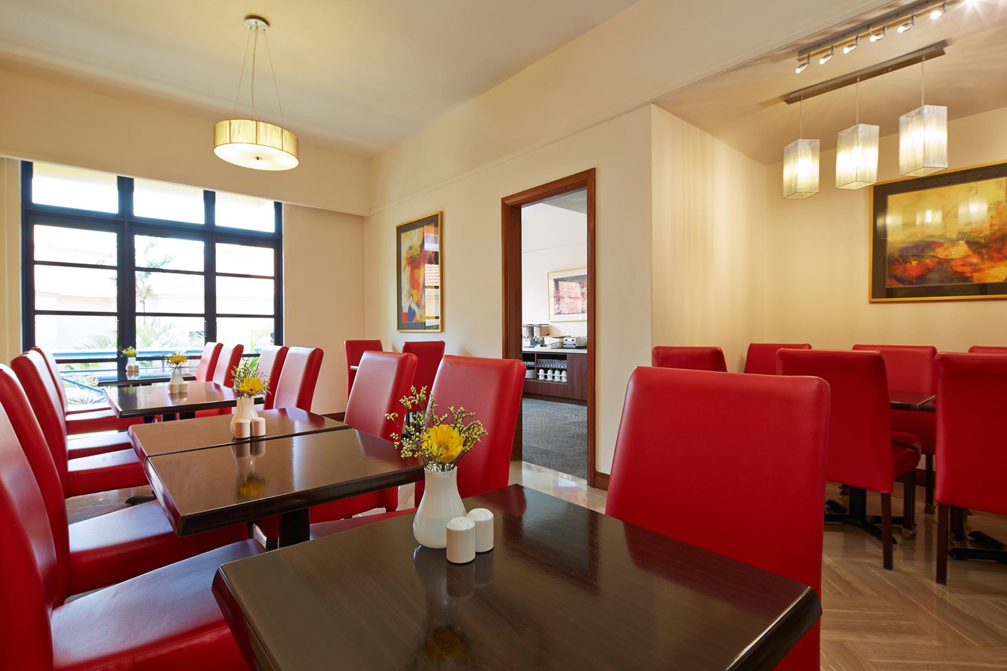 Restaurant Village Residence Robertson Quay