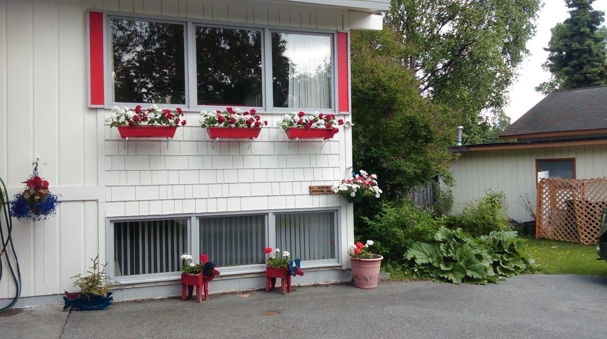 Vista Exterior Alaska European Bed & Breakfast
