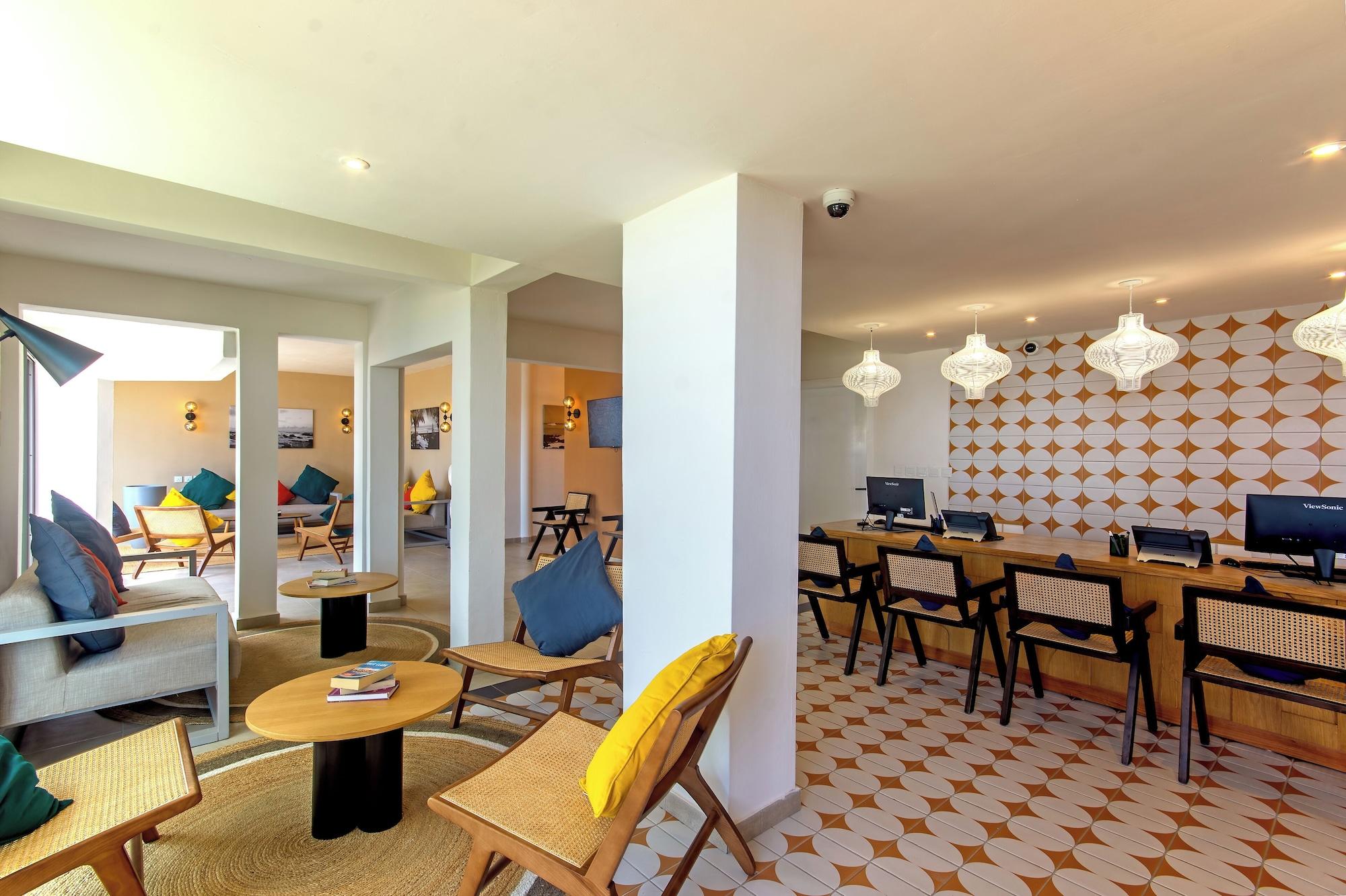Vista Lobby GoSun Beach Residence