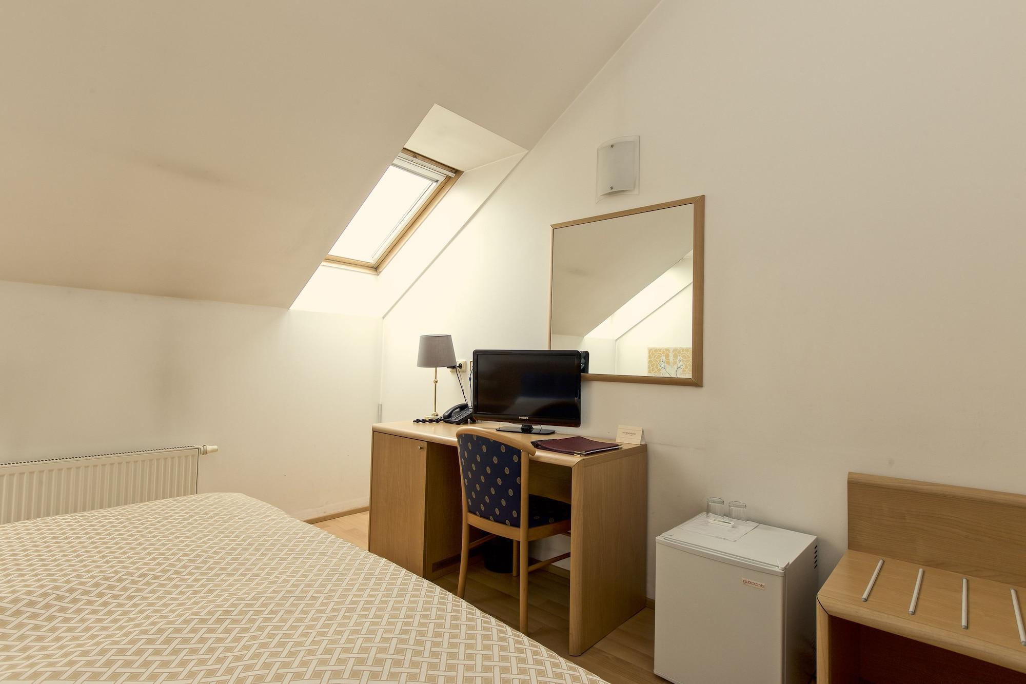 Set de Habitación Hotel Tivoli Prague