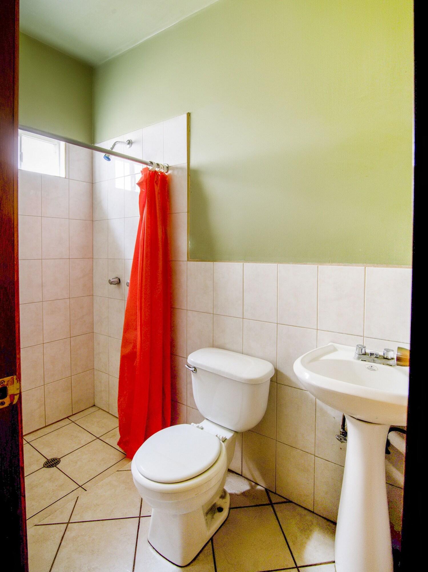 Equipamiento de Habitación OYO Hotel Don Juan