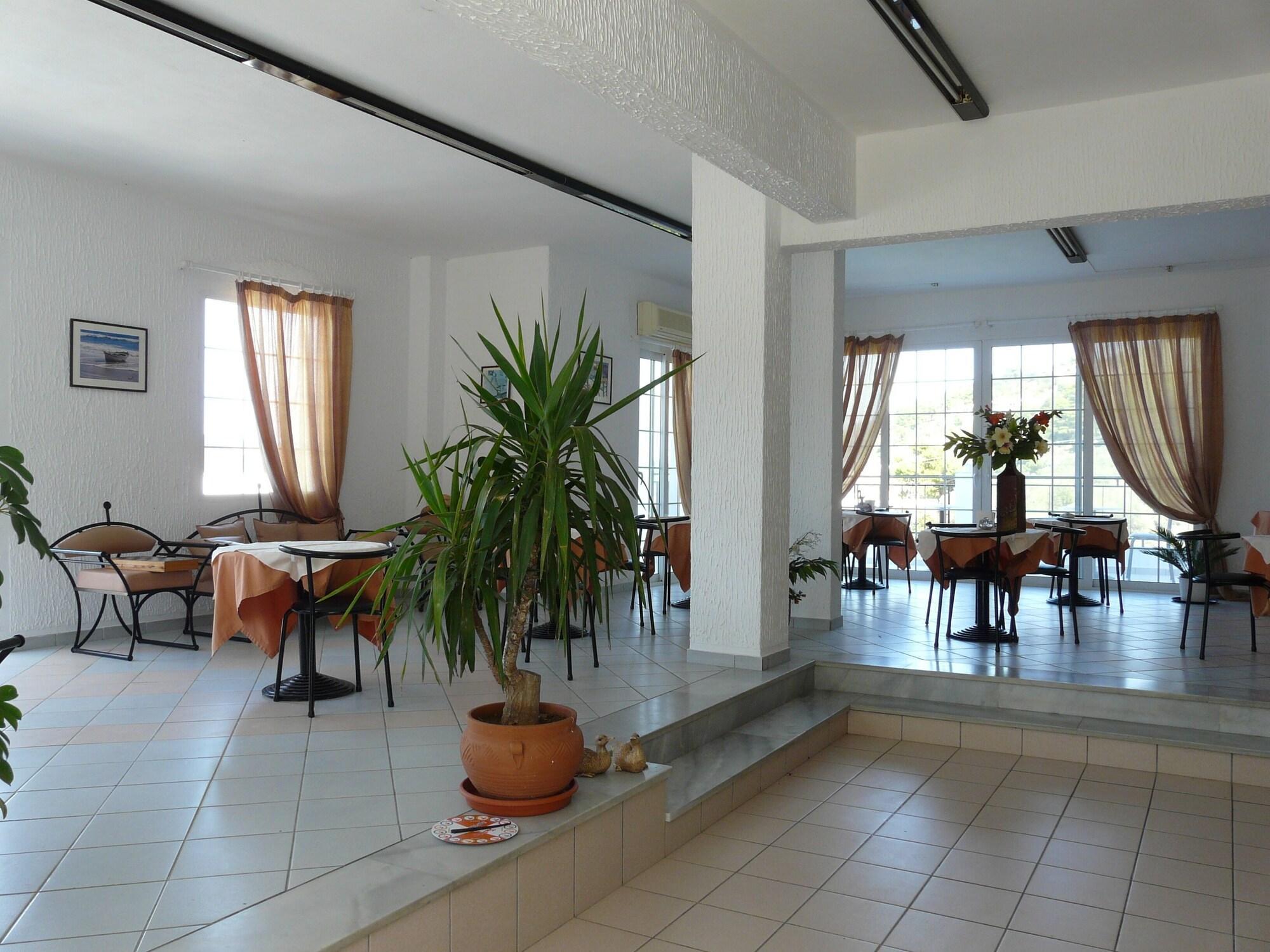 Vista Lobby Anamar Skiathos Hotel