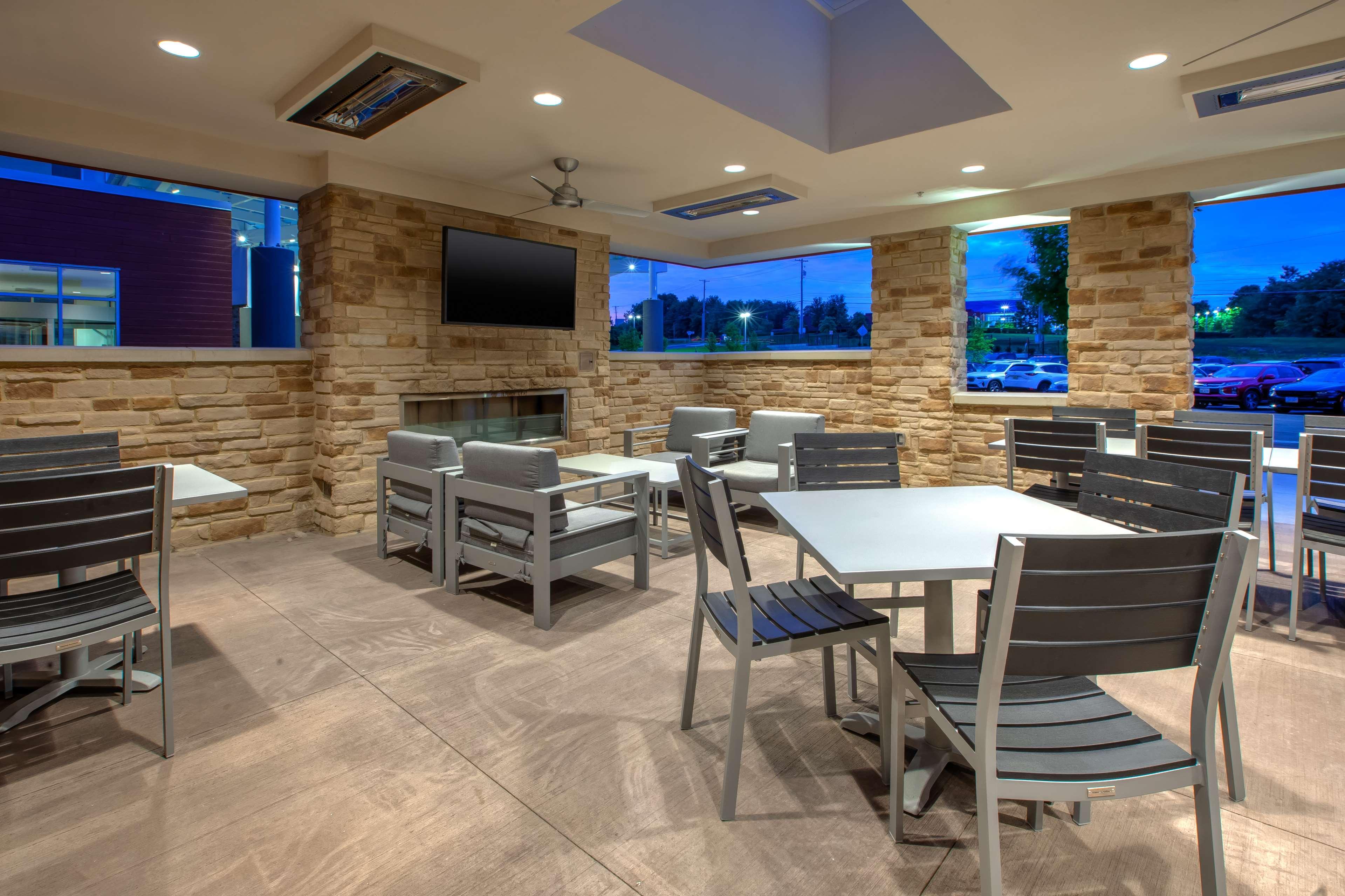 Restaurant Hilton Garden Inn Columbus Easton