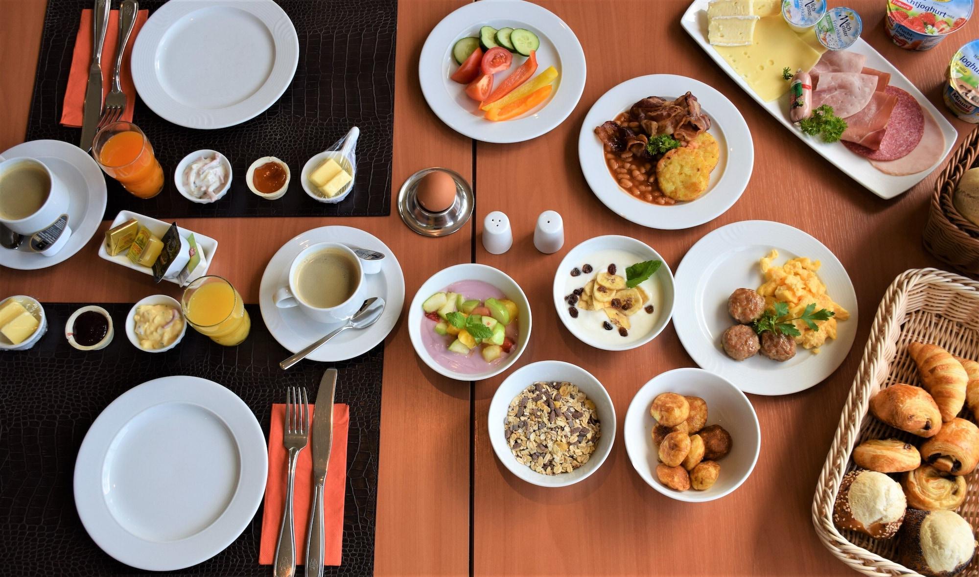 Restaurant Ramada by Wyndham Dresden