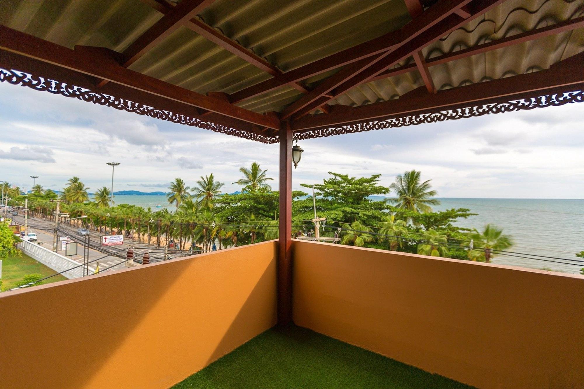 Vista Exterior Marina Jomtien Beach