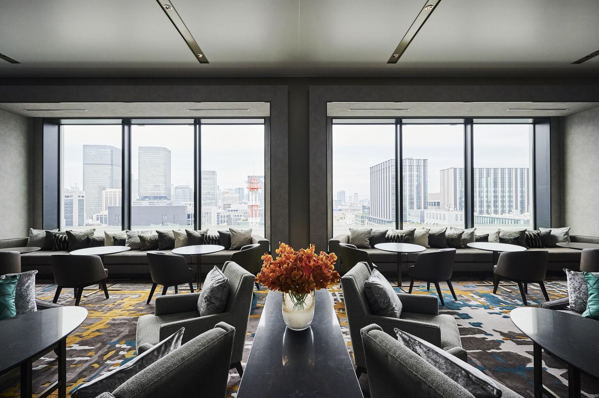 Vista Lobby The Royal Park Hotel Iconic Osaka Midosuji
