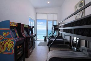 Alquiler Vacacional - Luxury Ocean Front Villa with Heated Infinity Pool, Private Pier and Kayaks