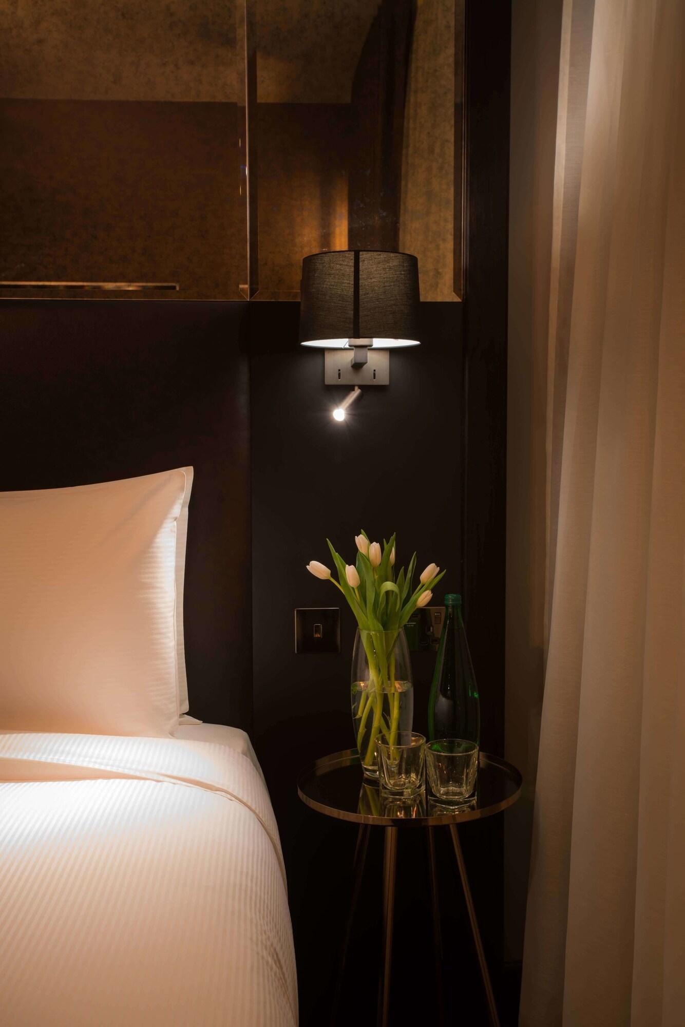 Instalaciones Recreativas Camden Enterprise Hotel & Pub