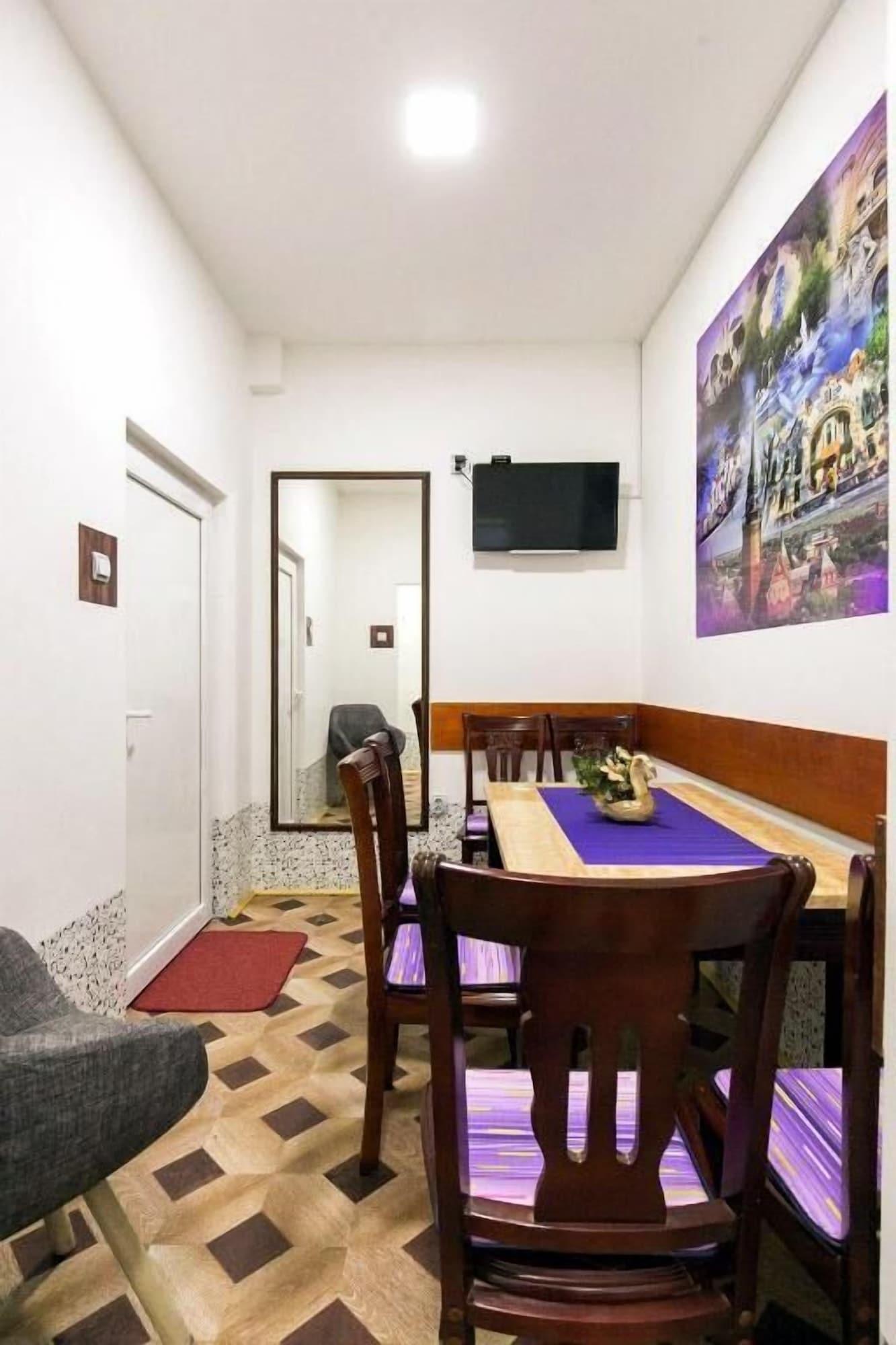 Restaurant Hostel Put Svile-Hostel Silk Road