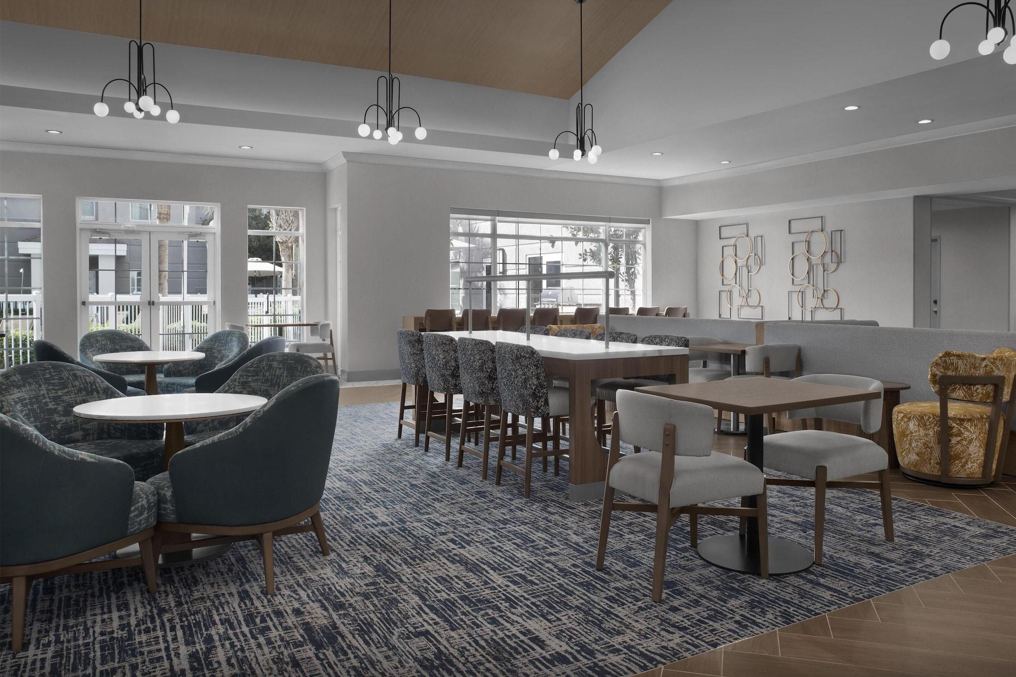 Restaurant Homewood Suites by Hilton Orlando Airport