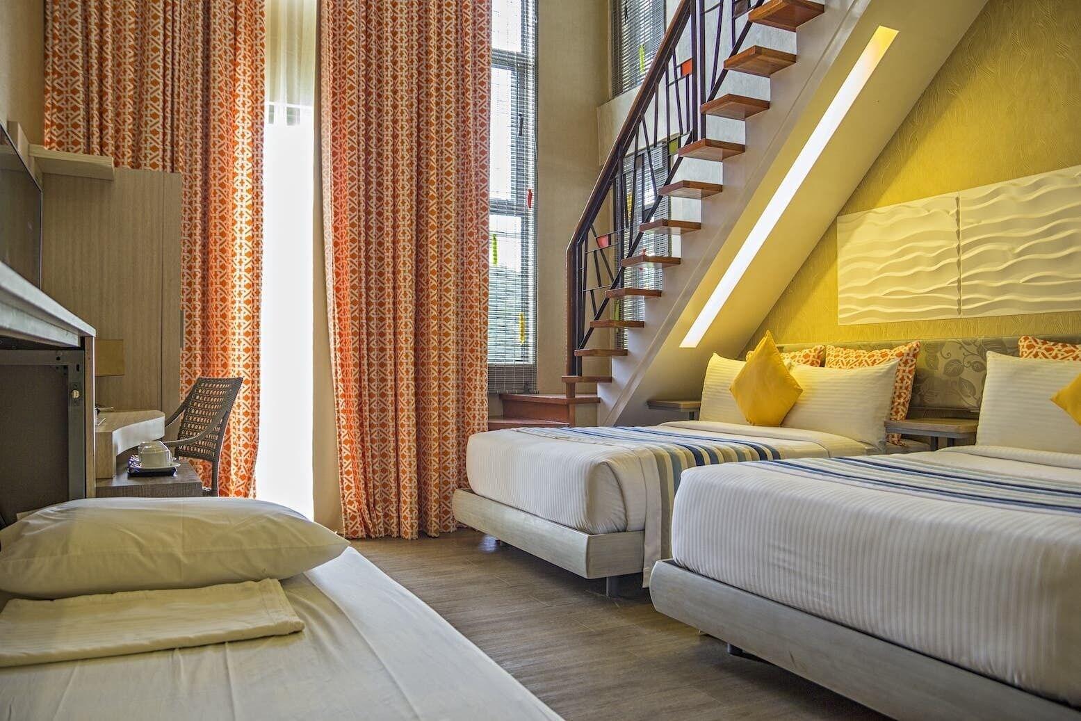 Habitación Camaya Coast Hotel