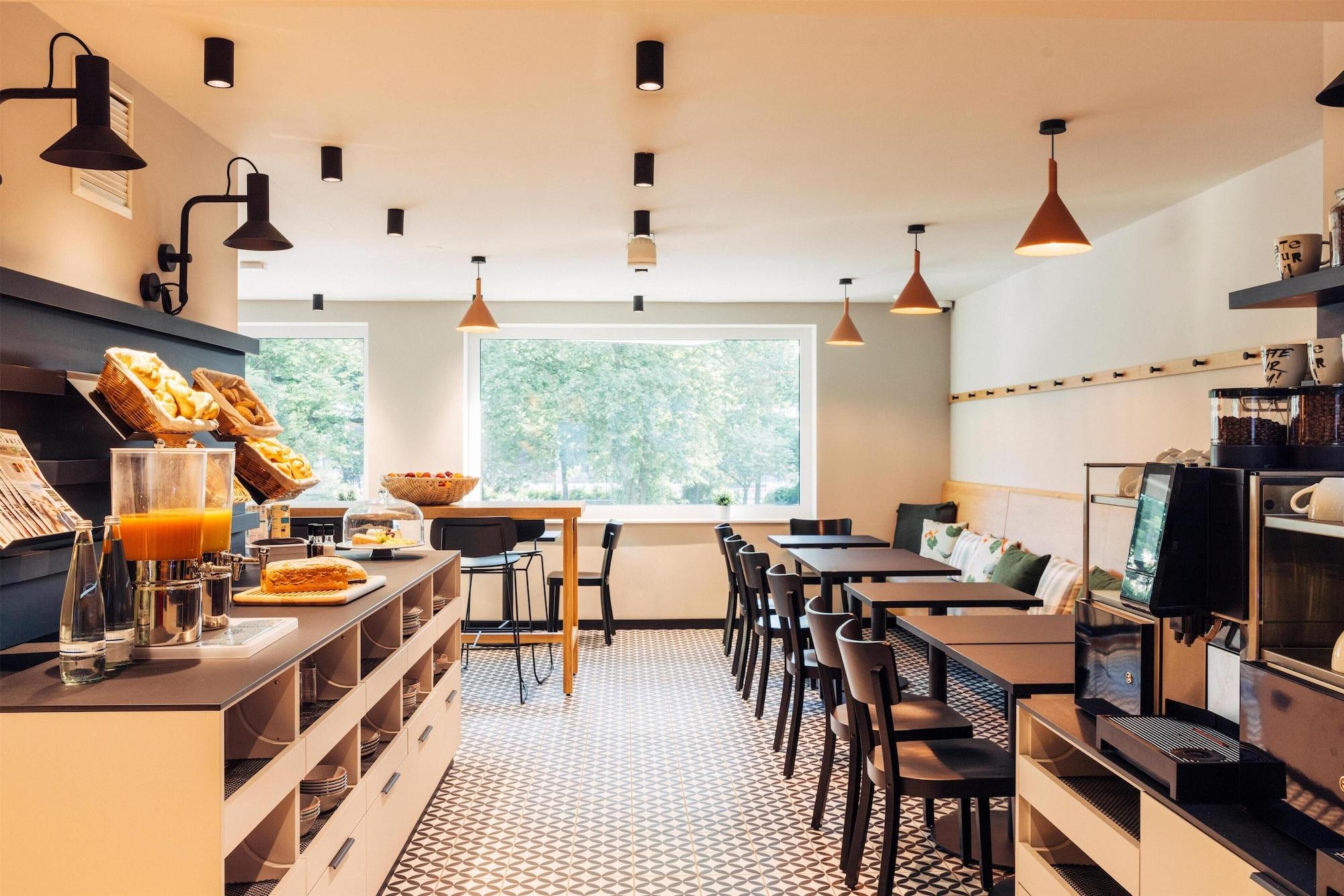 Restaurant harry's home Berlin-Moabit hotel & apartments