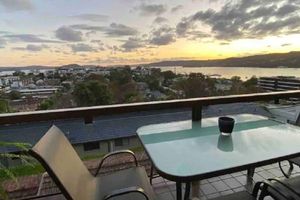 Renta temporal - Gosford’s Best Location with Views
