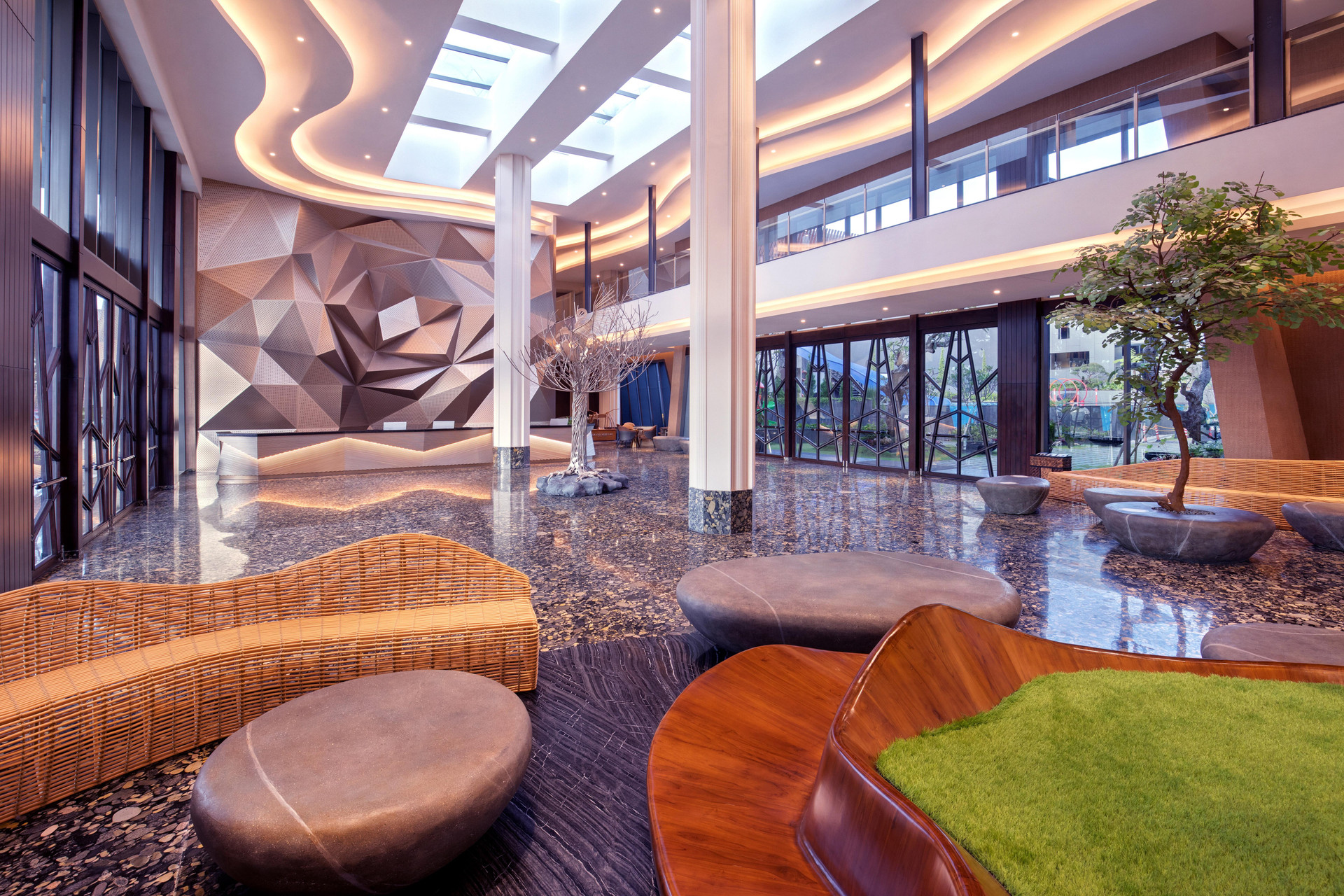 Vista Lobby Grand Mercure Malang Mirama