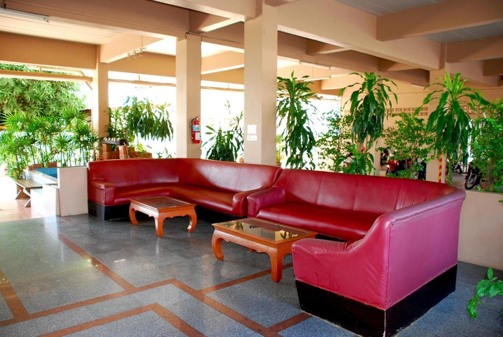 Vista Lobby DMa Hotel
