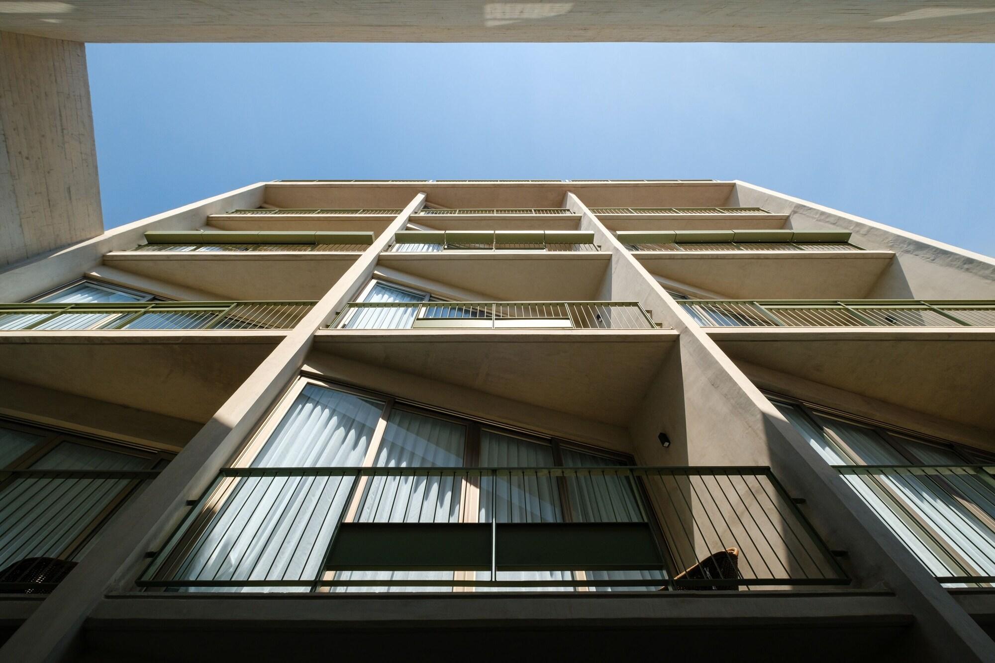 Vista Exterior Casa Cibeles by Lumina