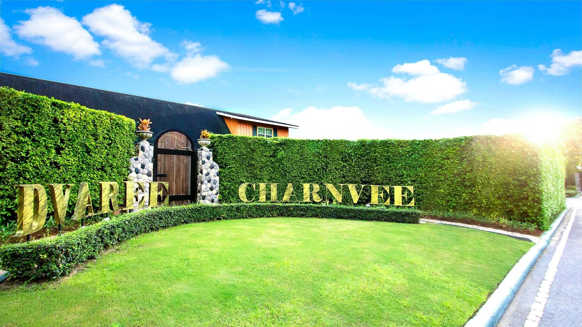 Vista Exterior Rancho Charnvee Khaoyai