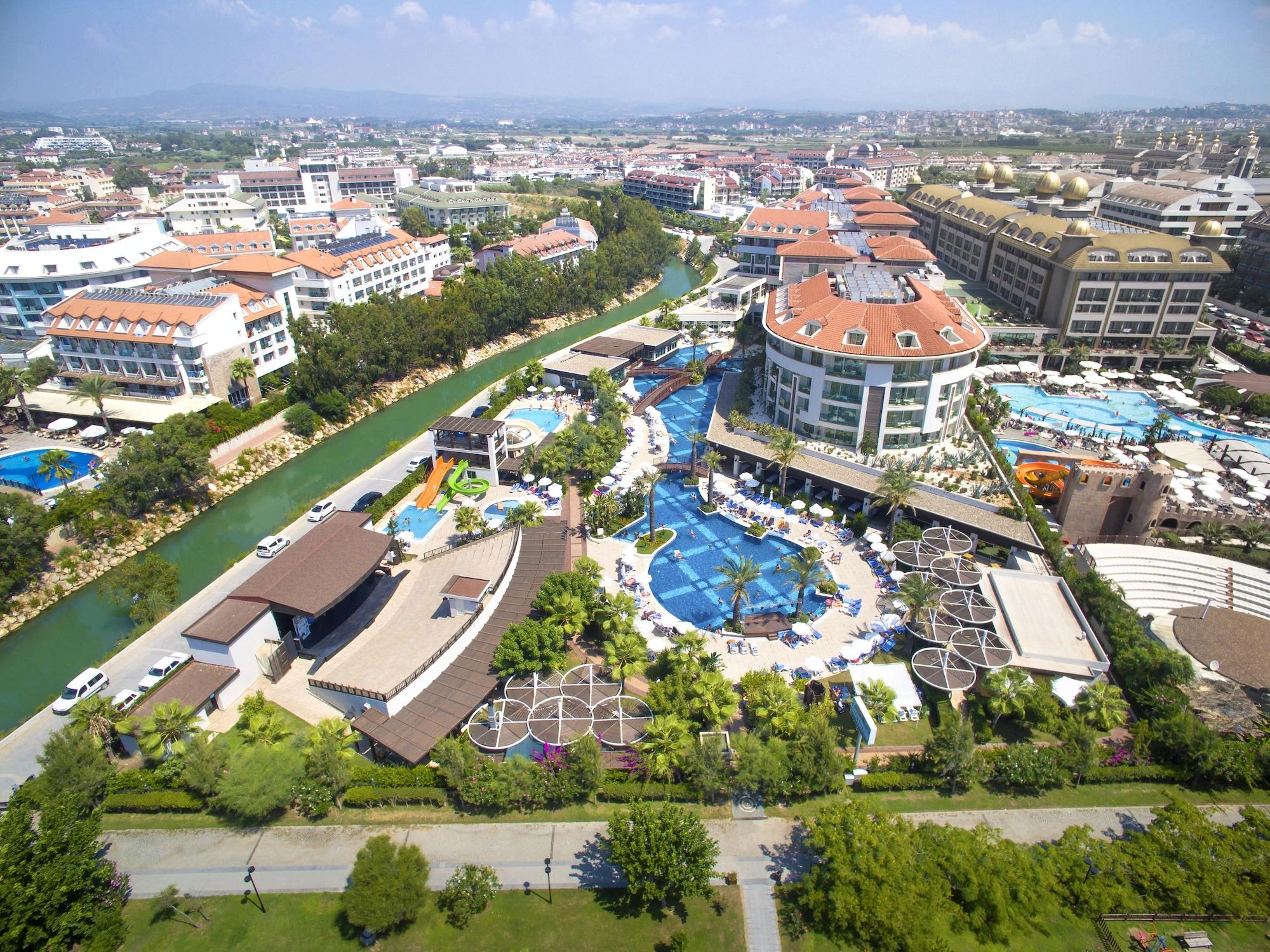 Vista Exterior Sunis Evren Beach Resort Hotel & Spa  - All inclusive