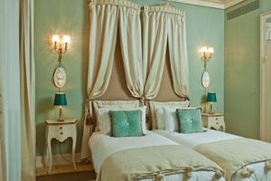 Alojamiento - Suites Mercador