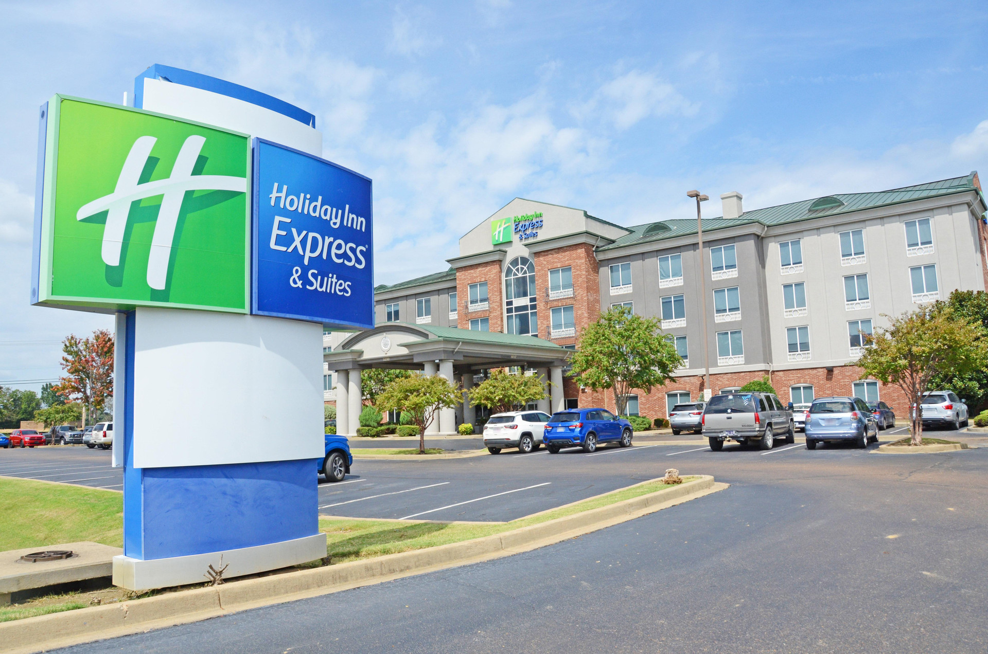 Vista Exterior Holiday Inn Express & Suites Millington-Memphis Ar