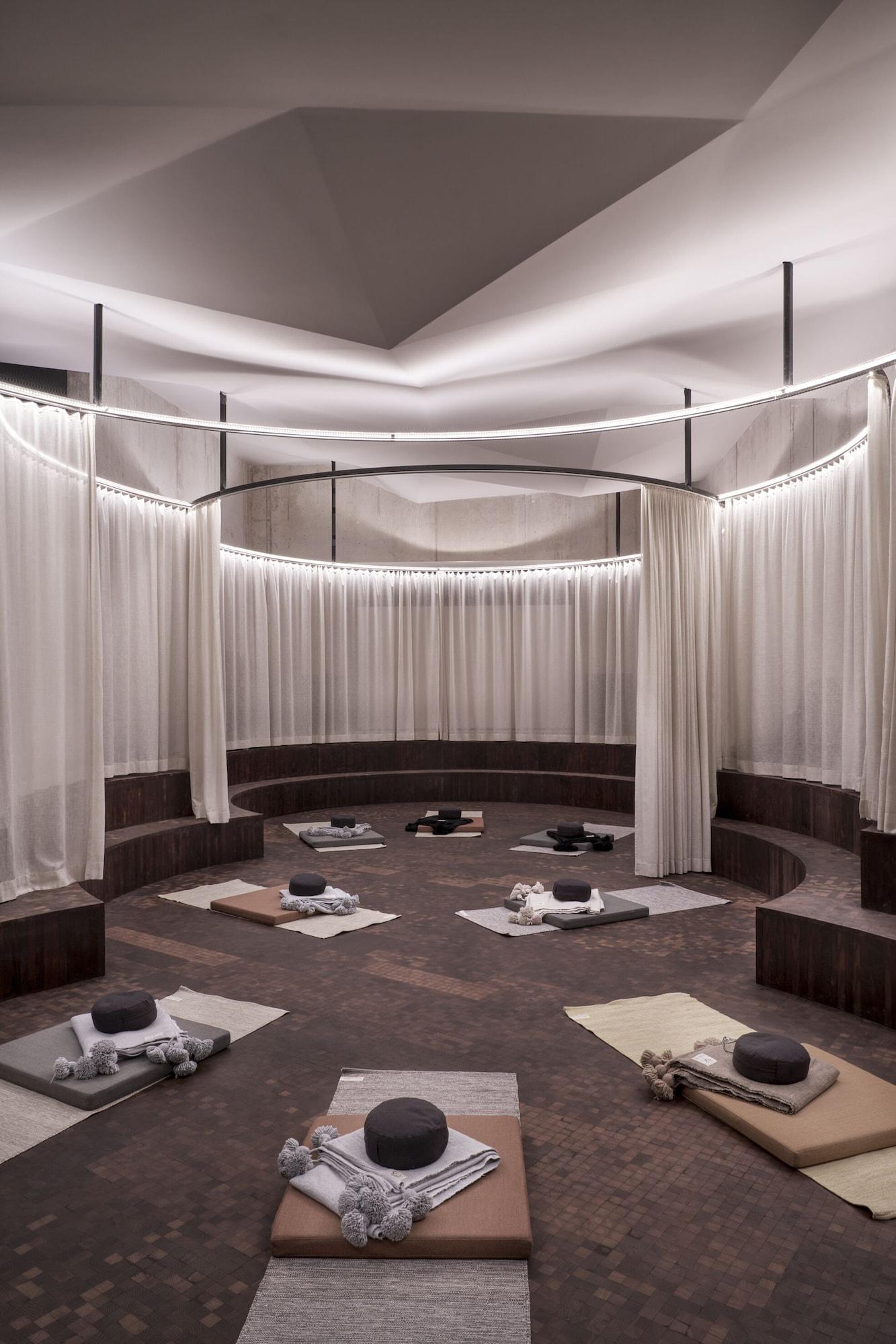 Gimnasio Nomad Lodge & Spa by CERVO