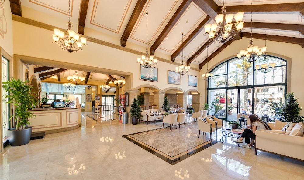 Vista Lobby Hotel PortAventura - Includes unlimited access to PortAventura Park & 1 access to Ferrari Land