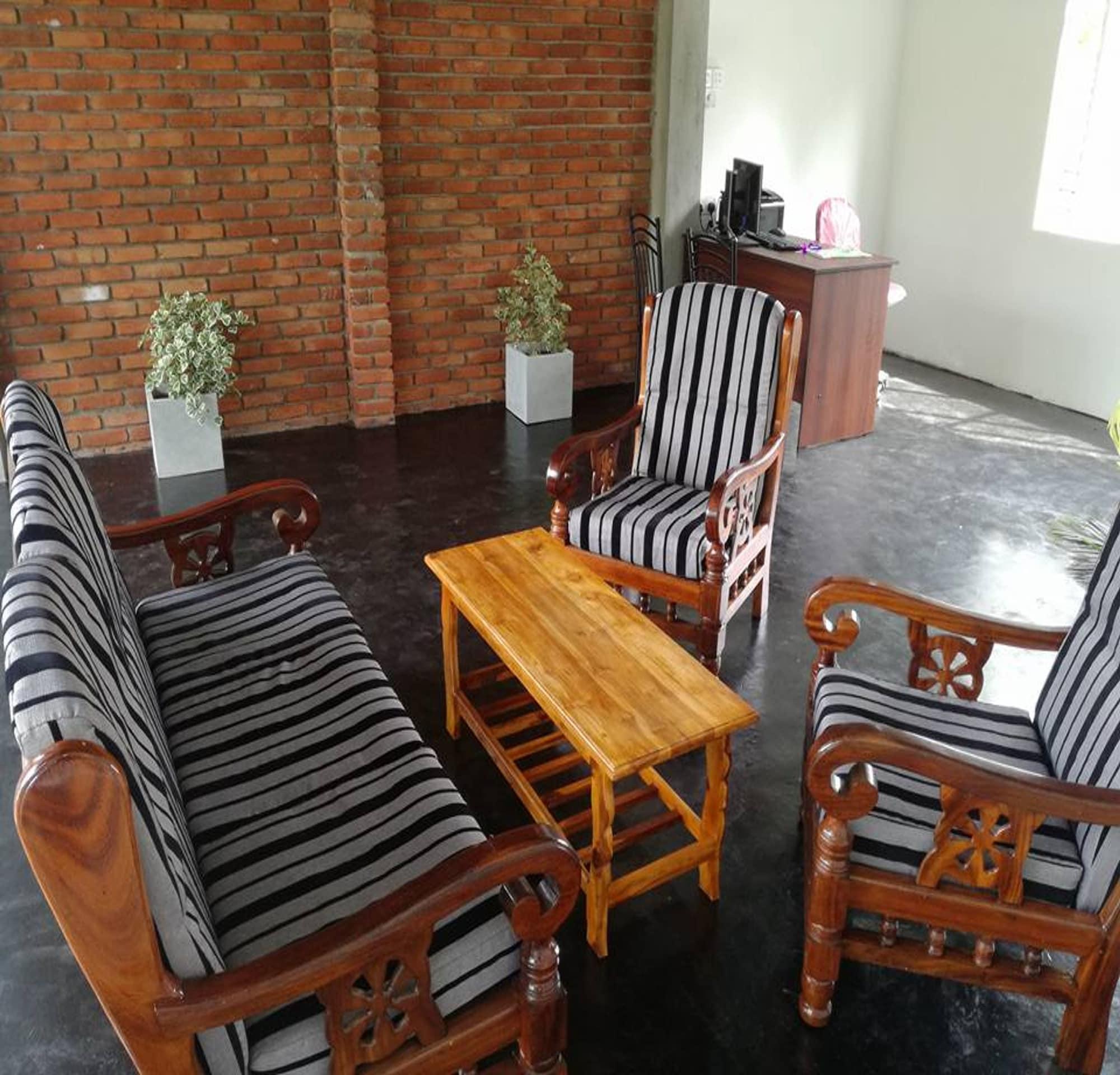 Vista Lobby Myr-o Homestay