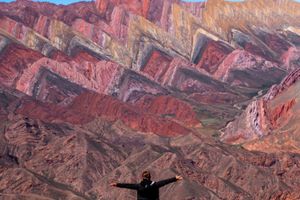 Actividad - Excursión a Humahuaca y la Serranía de Hornocal