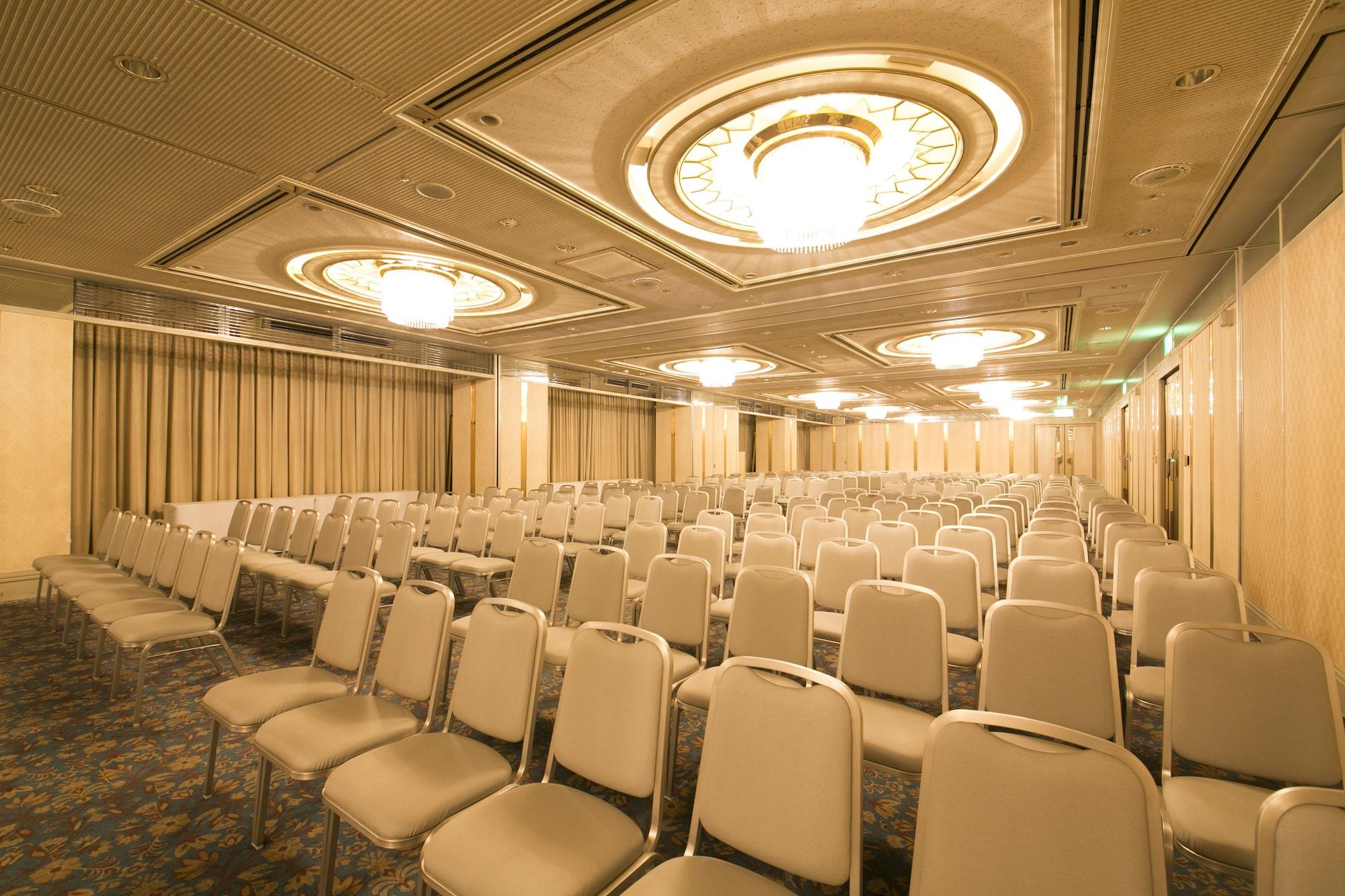 Sala de Reuniones Shin Osaka Washington Hotel Plaza
