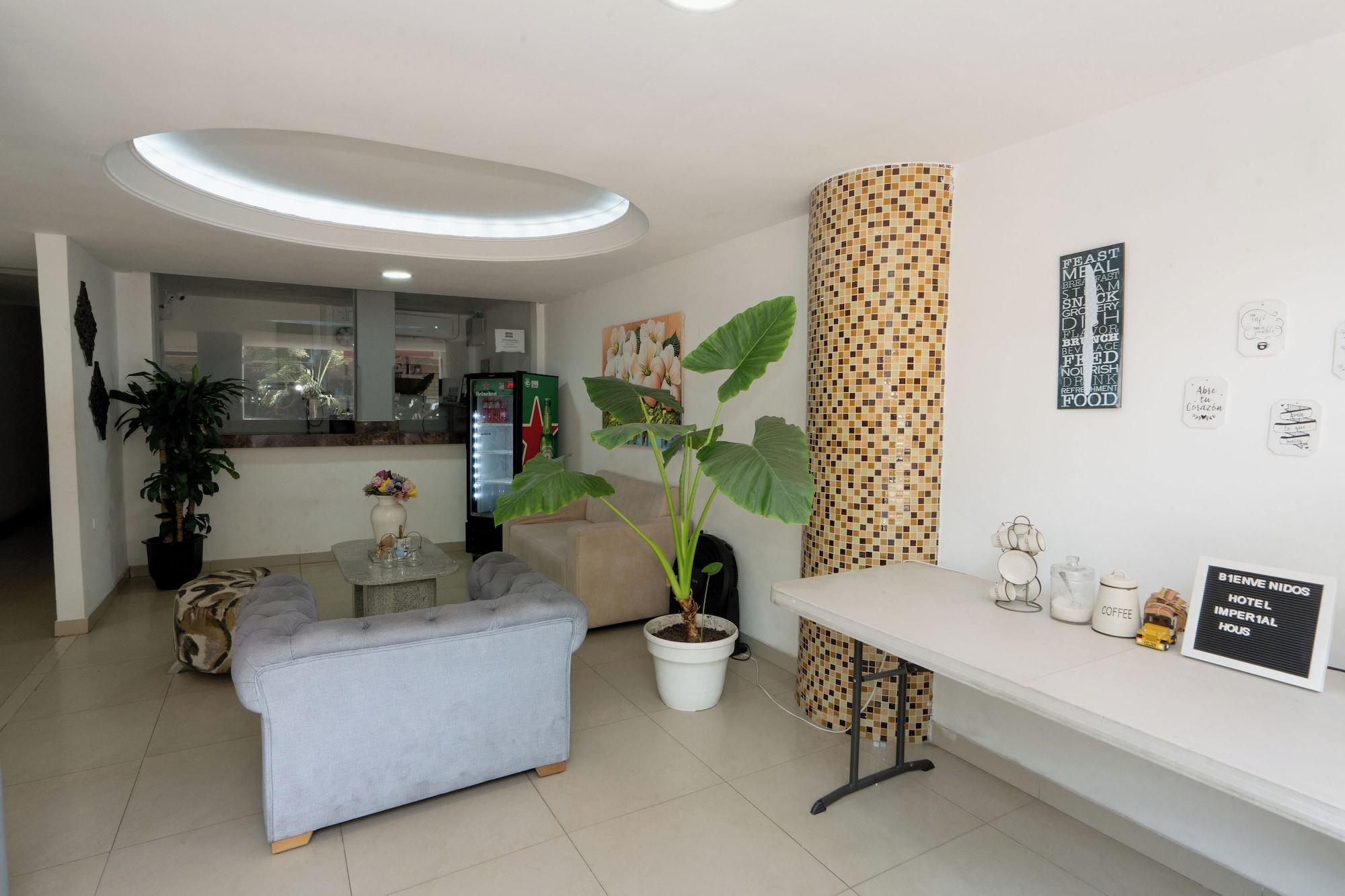 Vista Lobby Hotel Imperial House by Caribecheap