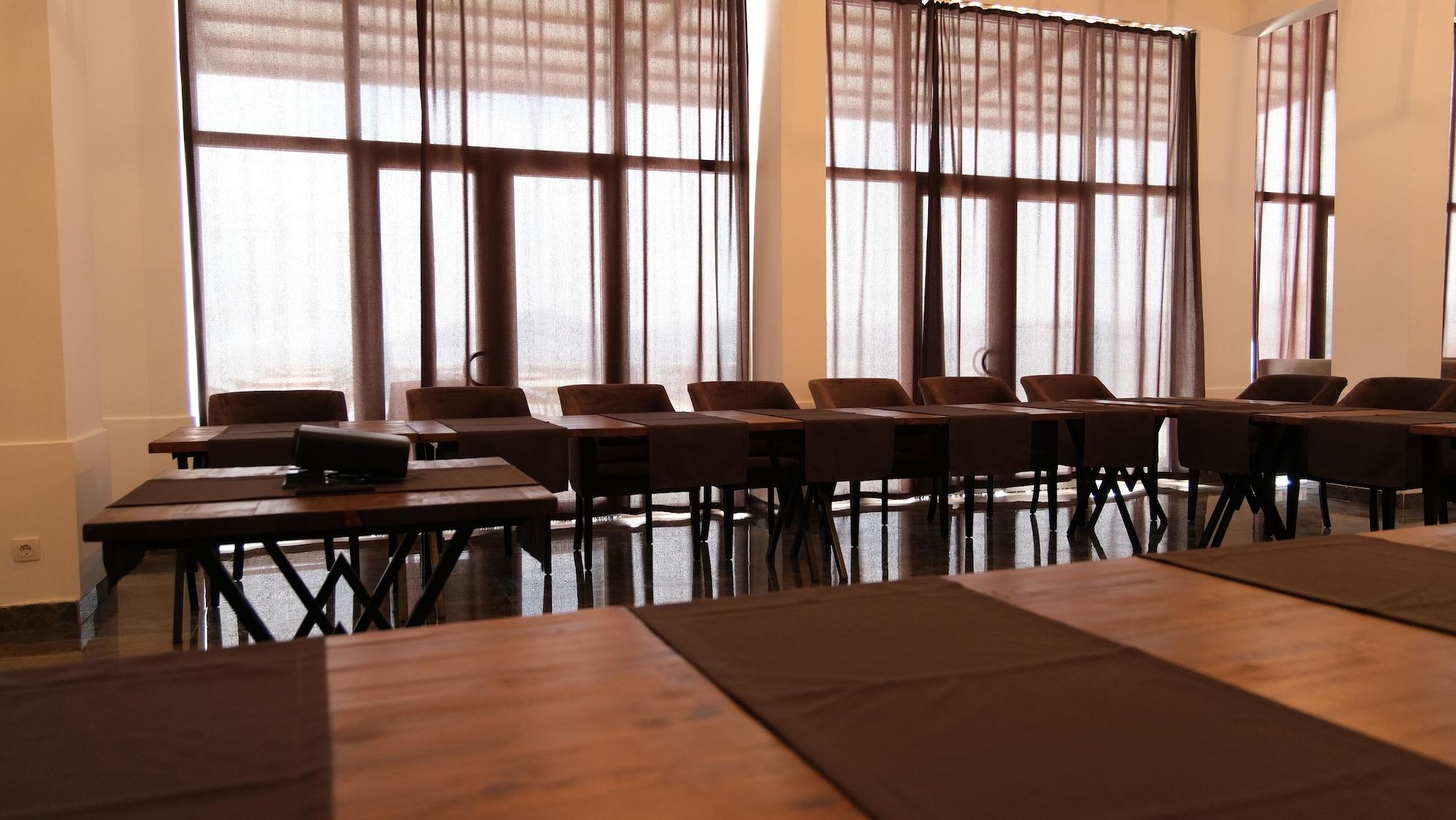 Sala de Reuniones Ni Marin Hotel