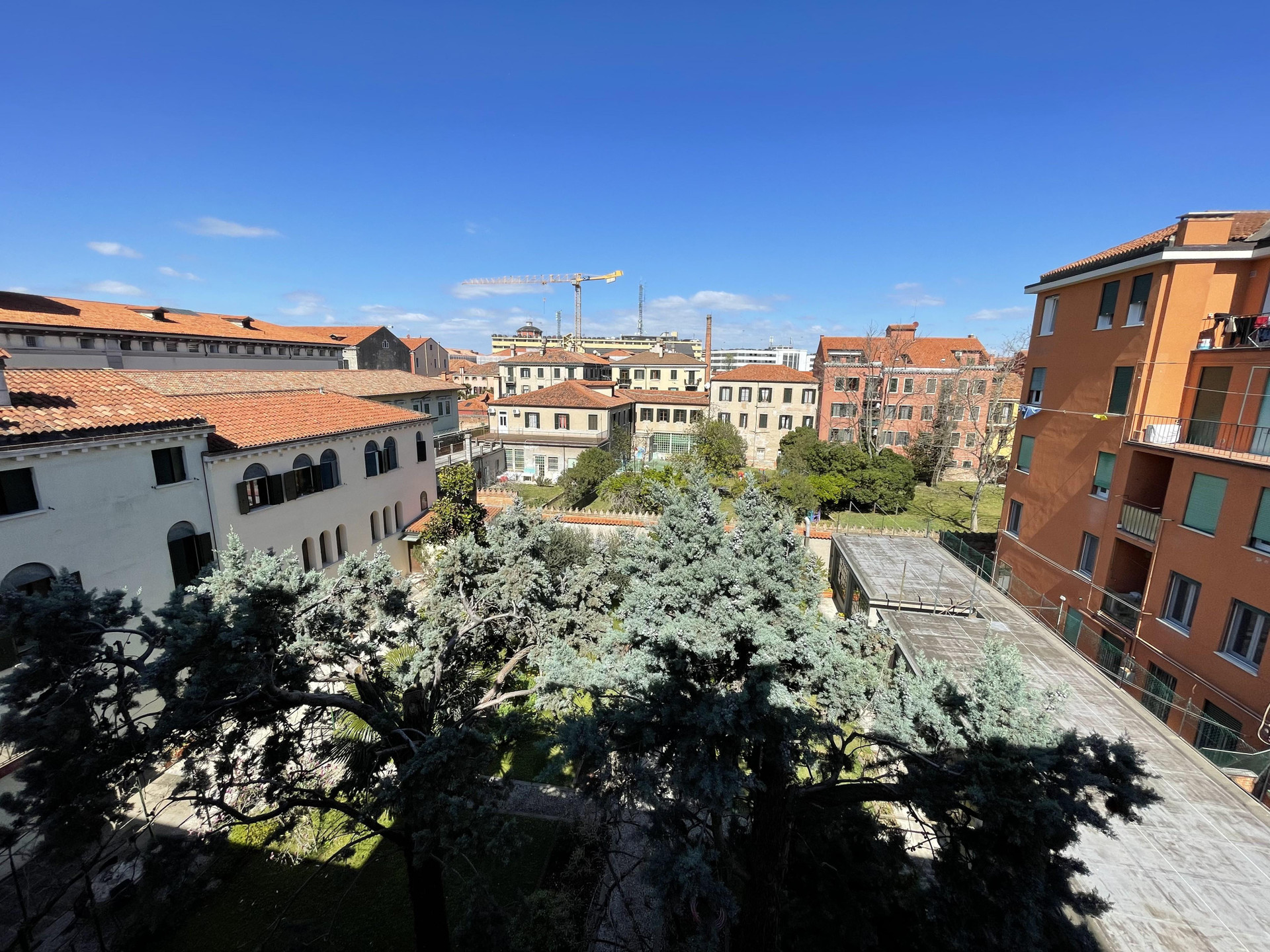 Vista Exterior Casa Caburlotto