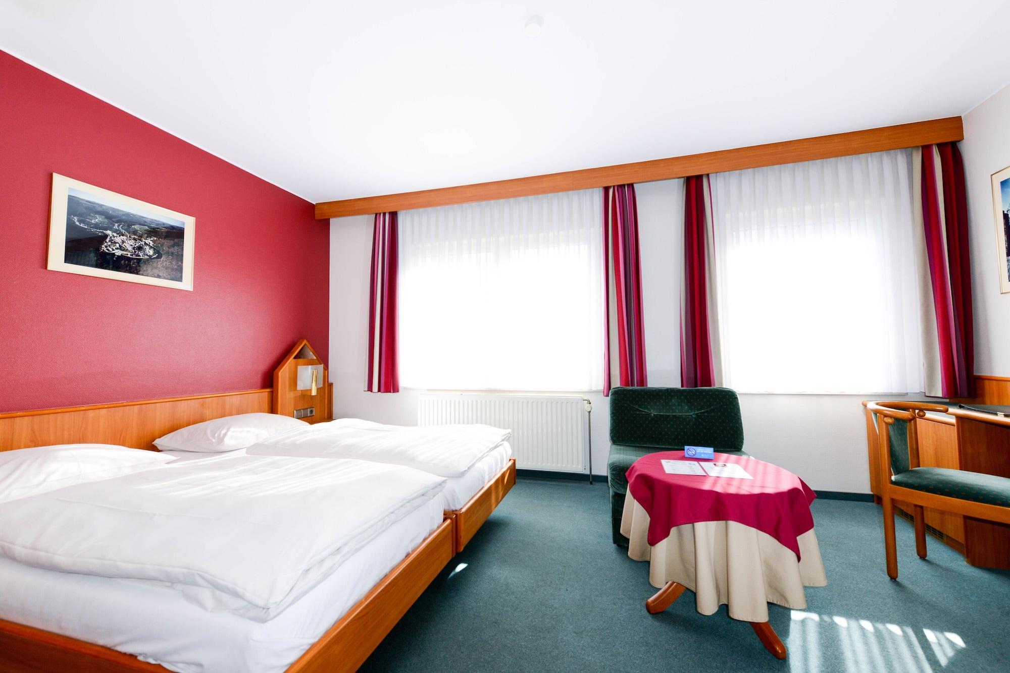 Varios Hotel Christophe Colomb