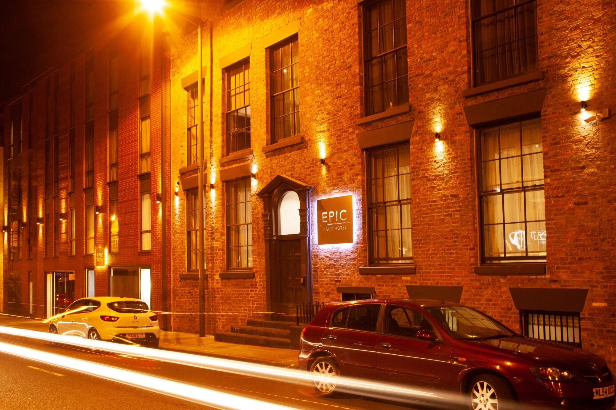 Varios EPIC Apartments Duke Street