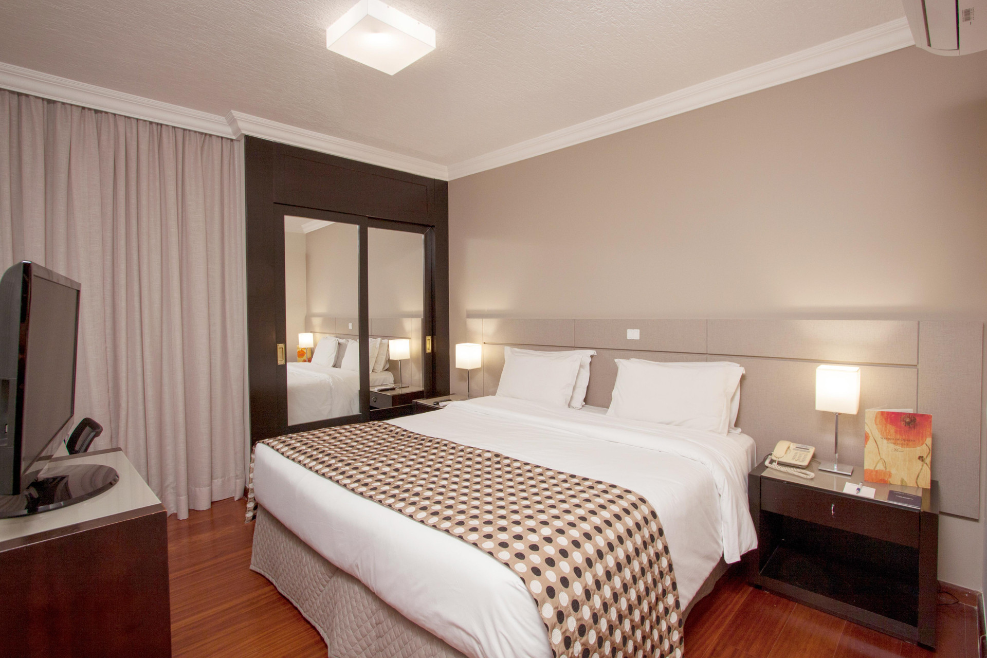 Habitación Mabu Curitiba Business