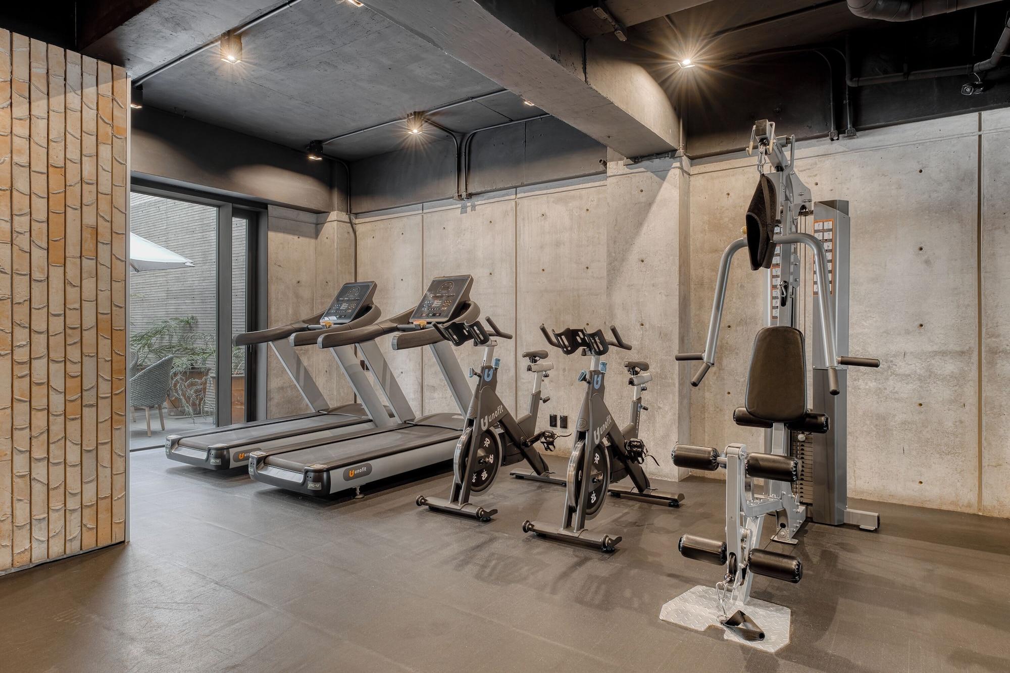 Gimnasio Boga Mexico City by Lumina