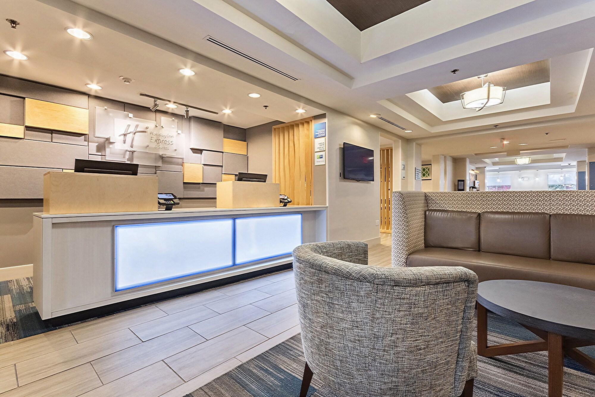 Vista Exterior Holiday Inn Express Hotel & Suites, a Lake Zurich-Barrington by IHG