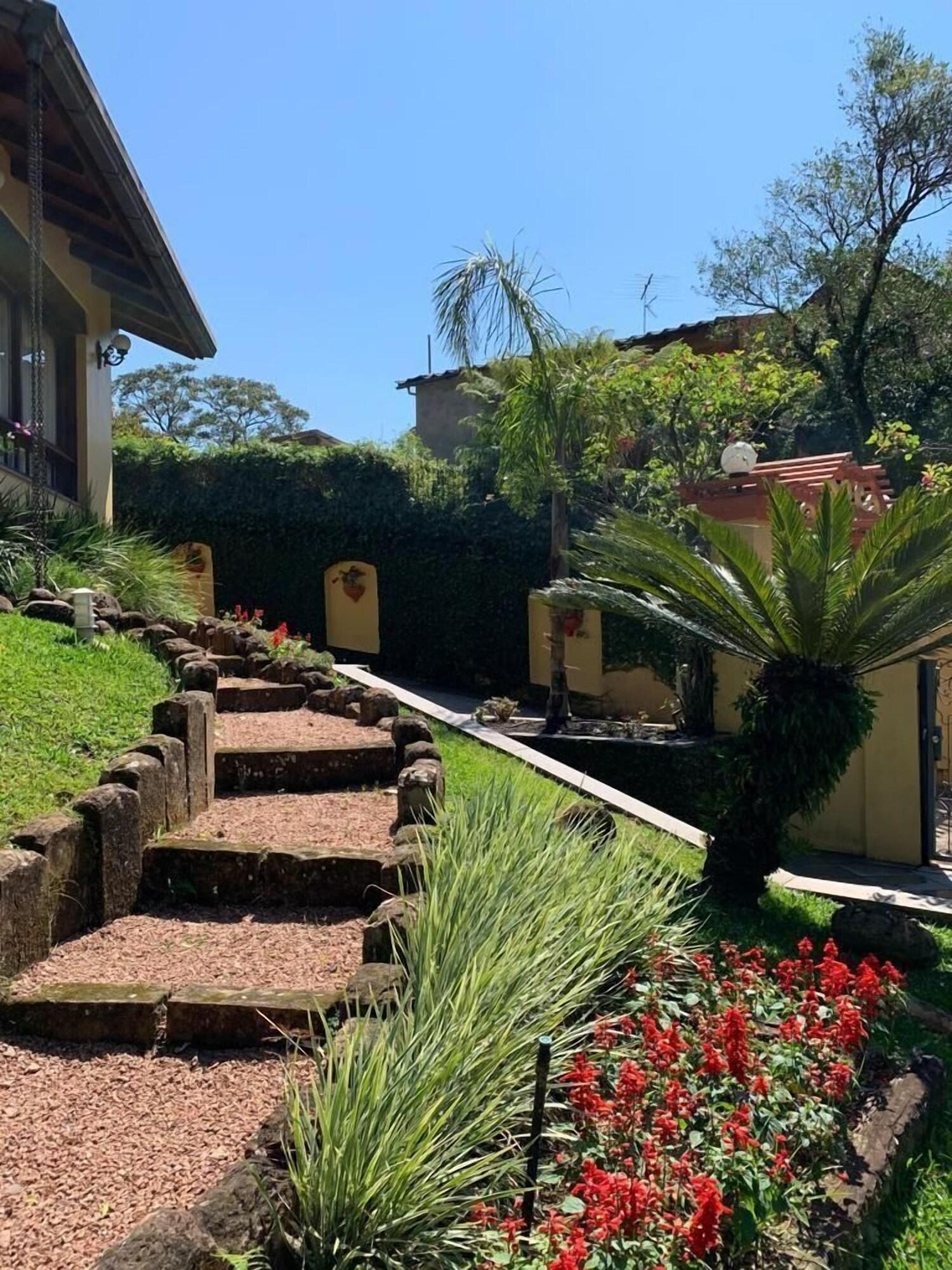 Vista Exterior Pousada Oscar Magic Gramado