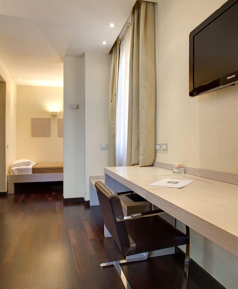 Set de Habitación City Hotel Varese