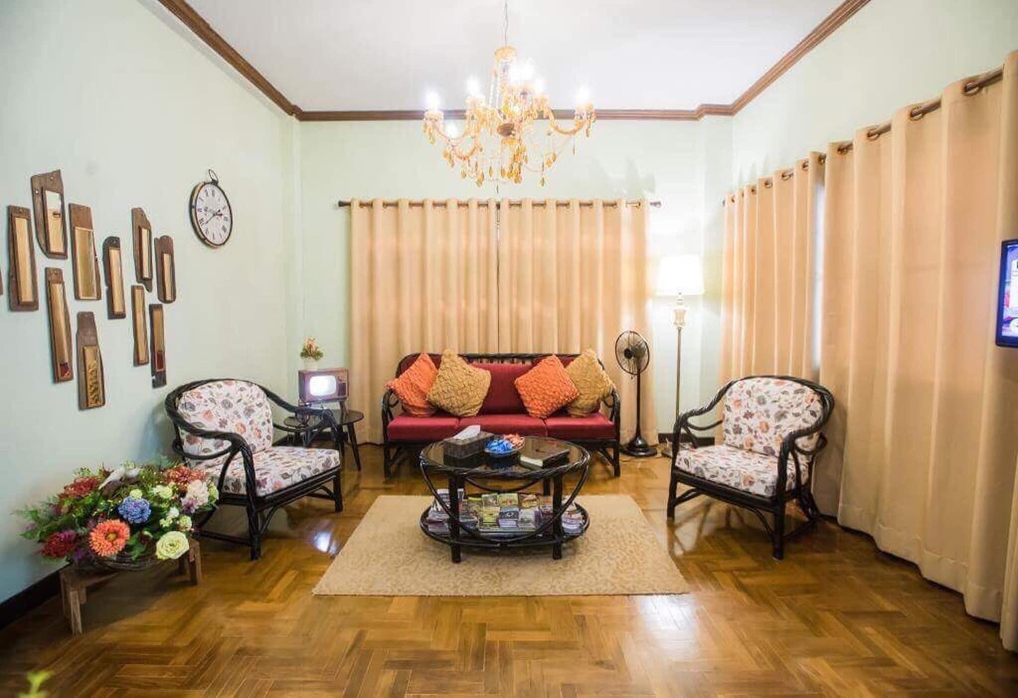 Vista Lobby iRoom Boutique House