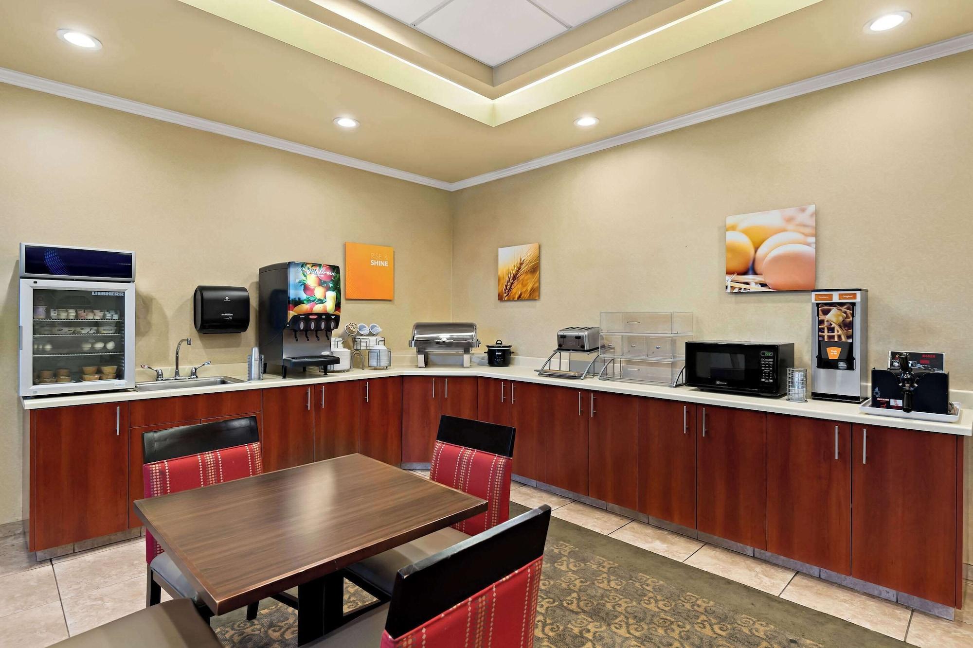 Restaurant Comfort Inn & Suites Creswell