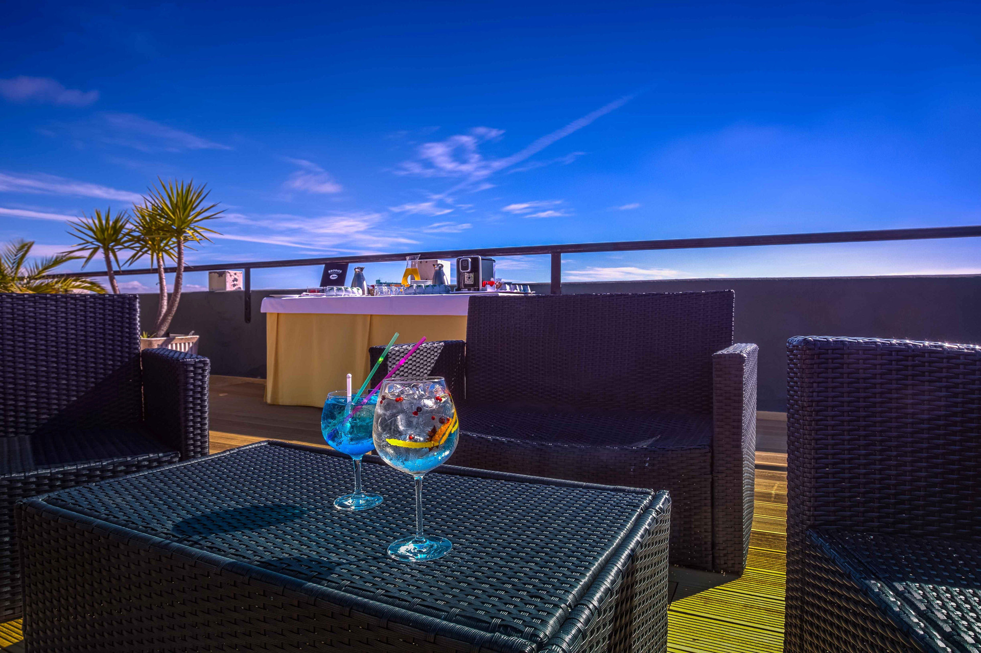 Vista Lobby Holiday Inn Lisbon by IHG
