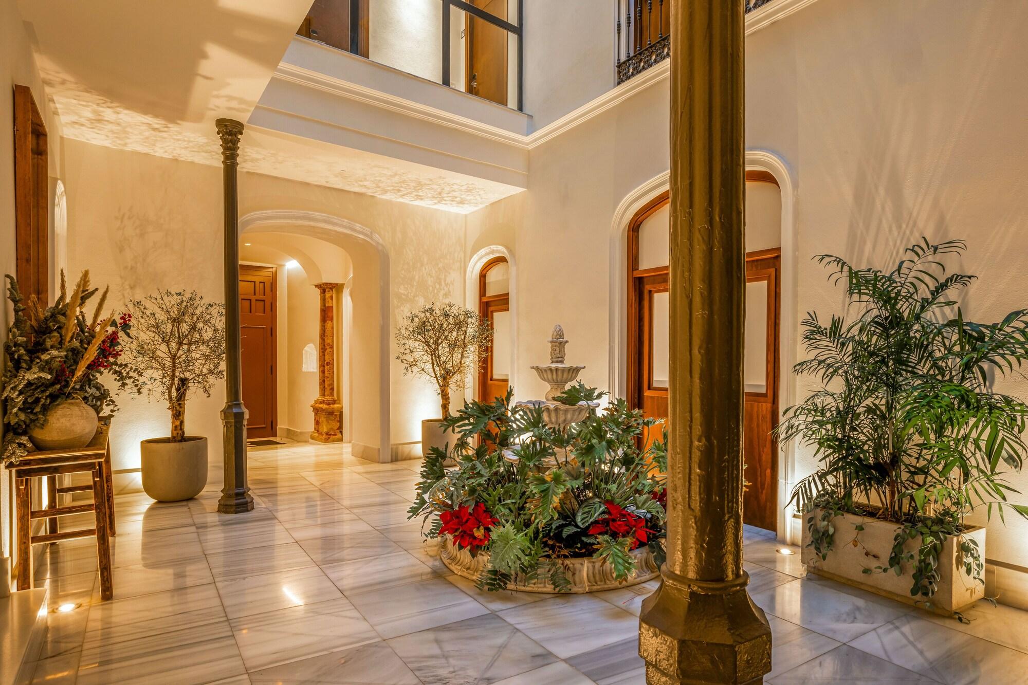 Vista Lobby Coeo Fresca Roof Garden Signature Apartments