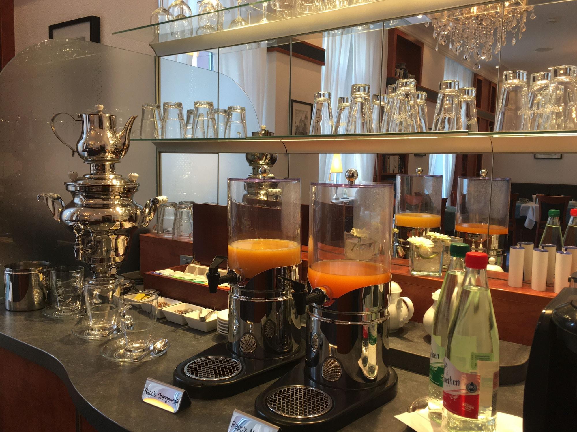 Restaurant Hotel West an der Bockenheimer Warte