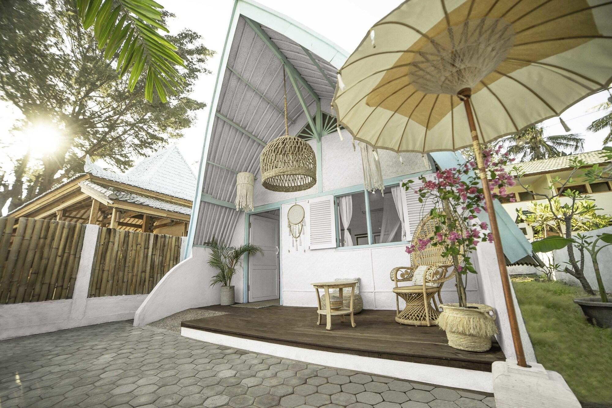 Varios 7SEAS Cottages