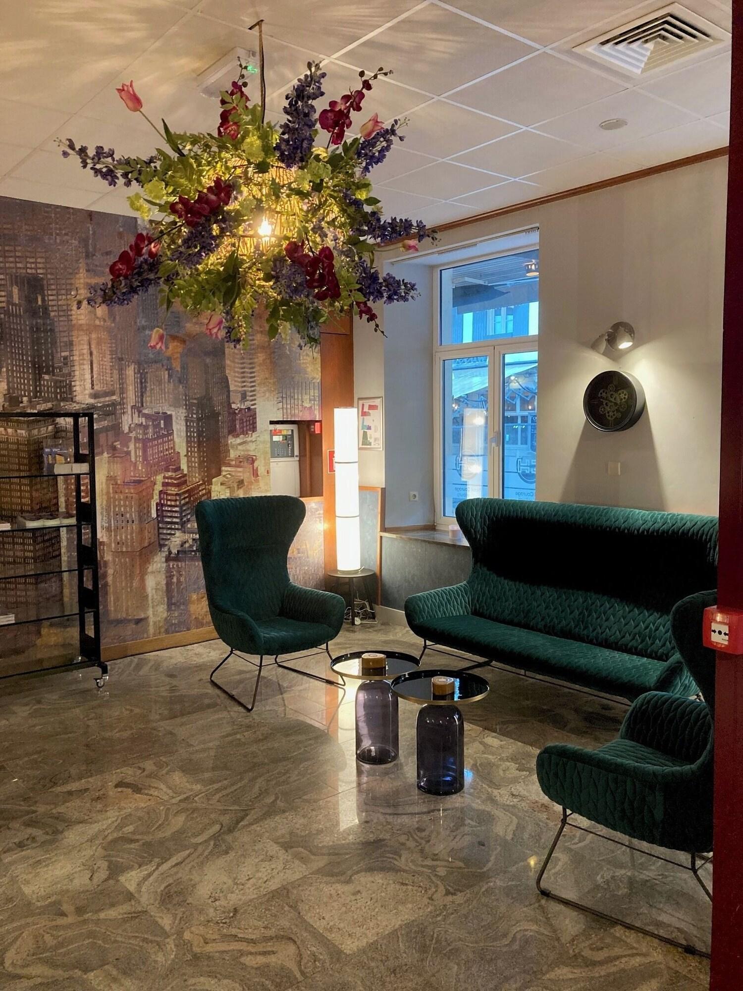 Vista Lobby Hotel Courage Valkenburg