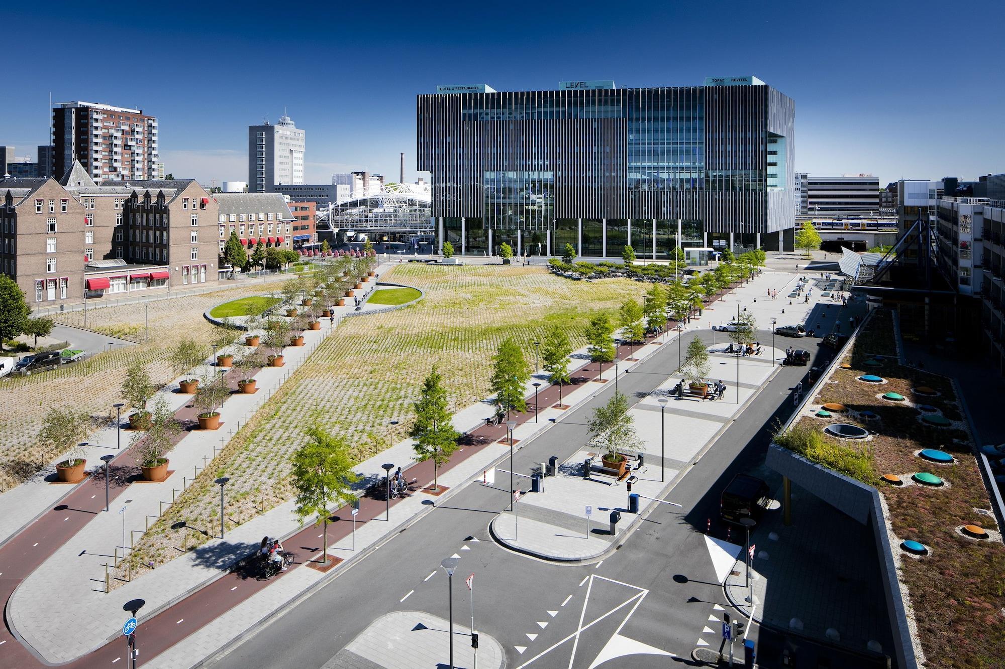 Vista Exterior Fletcher Wellness - Hotel Leiden