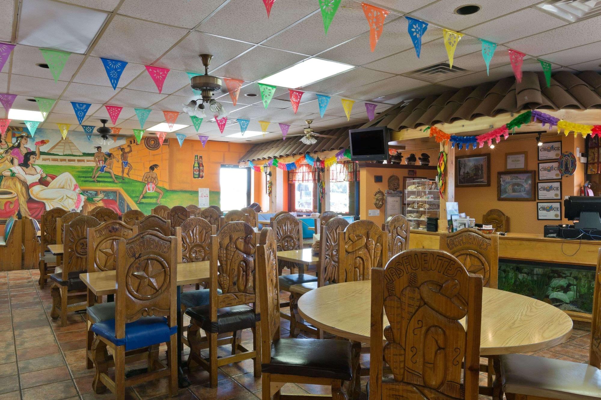 Restaurant Knights Inn Brenham