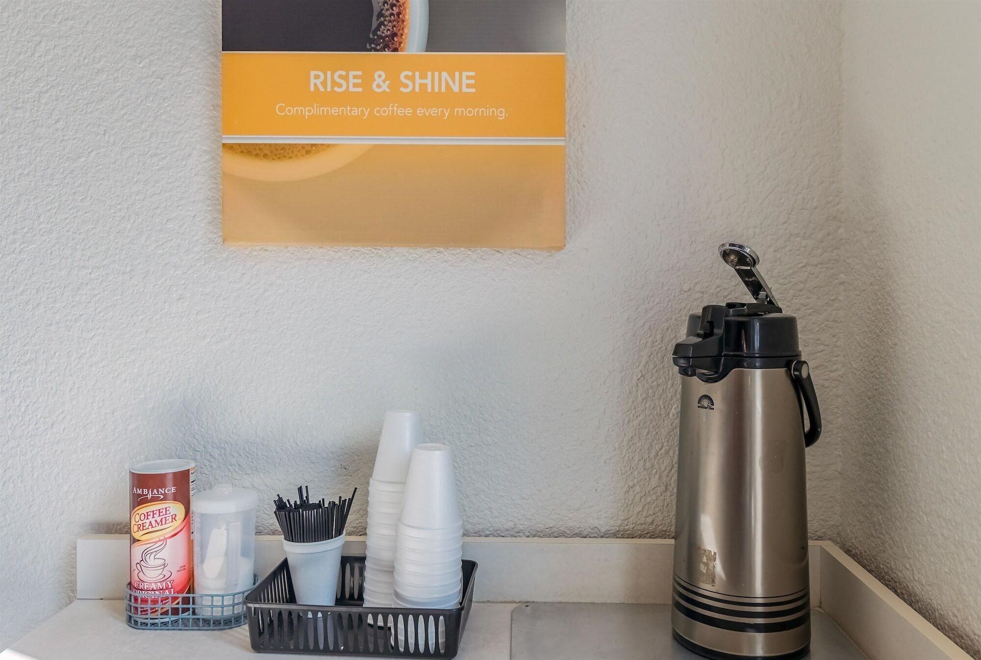 Restaurant Motel 6 Beaverton, OR