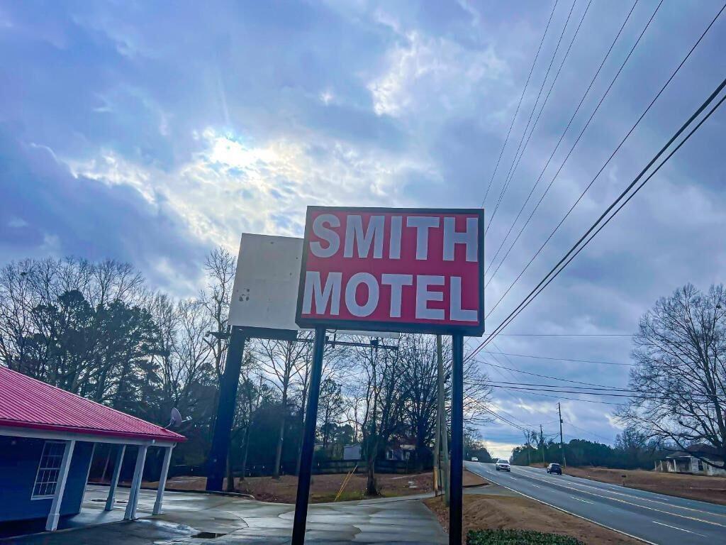Vista Exterior Smith Motel